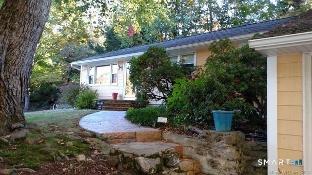19 Sunshine Road - Photo 5