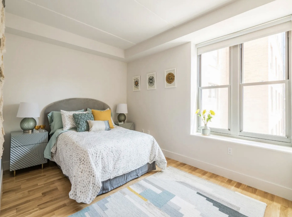 310 Clarkson Avenue - Photo 2