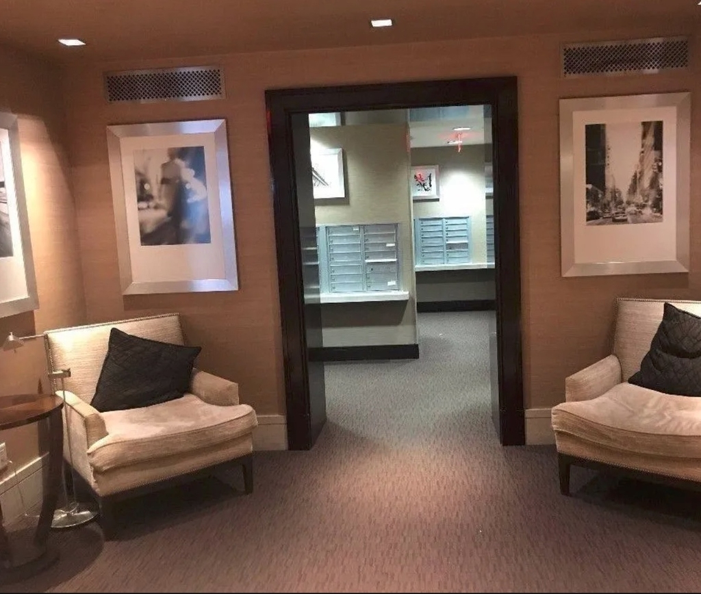 8th Avenue / W 52 St - Photo 8