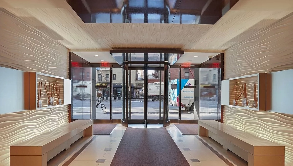 8th Avenue / W 52 St - Photo 10