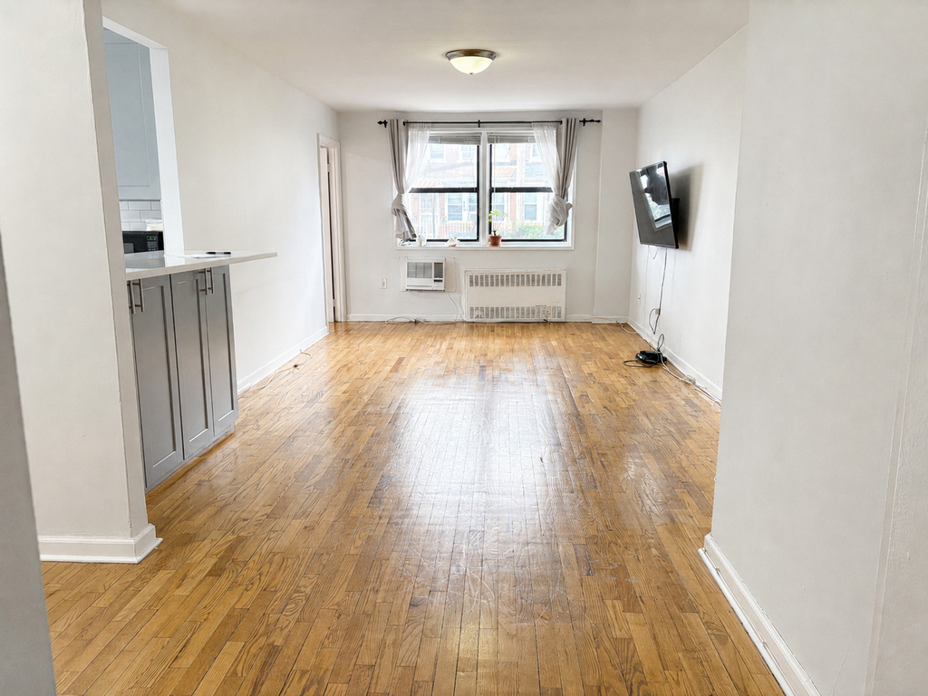 131-11 Kew Gardens Road - Photo 0