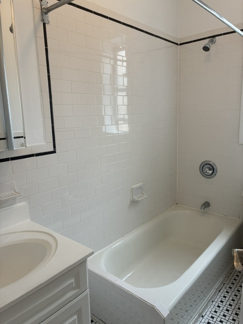 117 West 13th Street - Photo 2