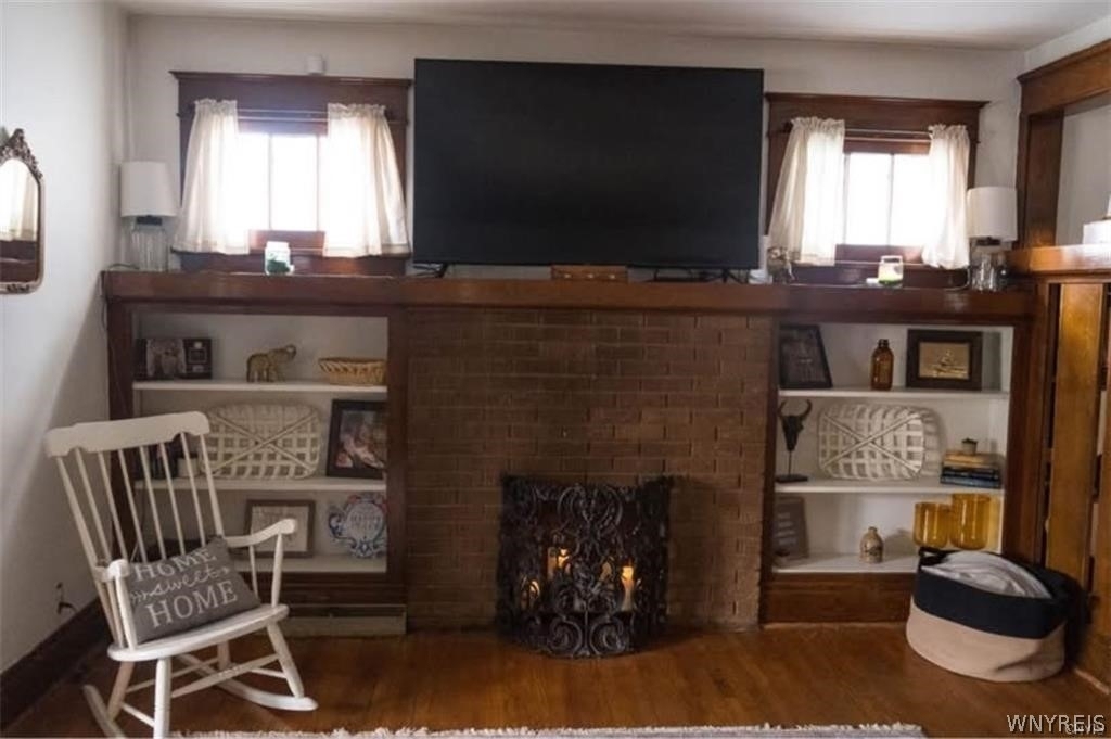 309 N Park Avenue - Photo 1