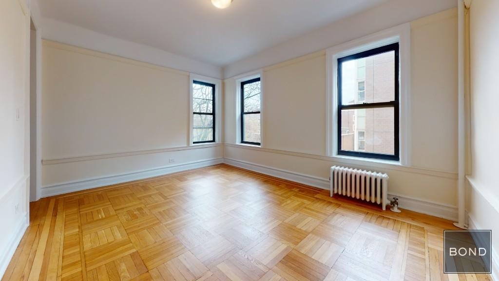 West 204th Street - Photo 0