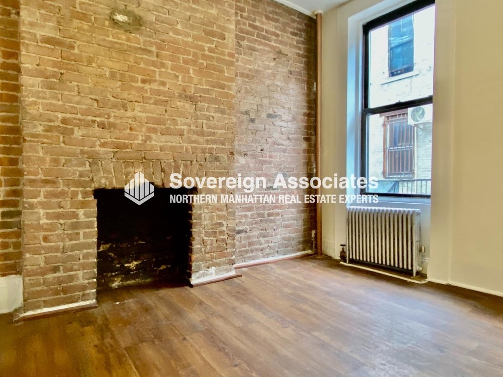 405 West 49th Street - Photo 8