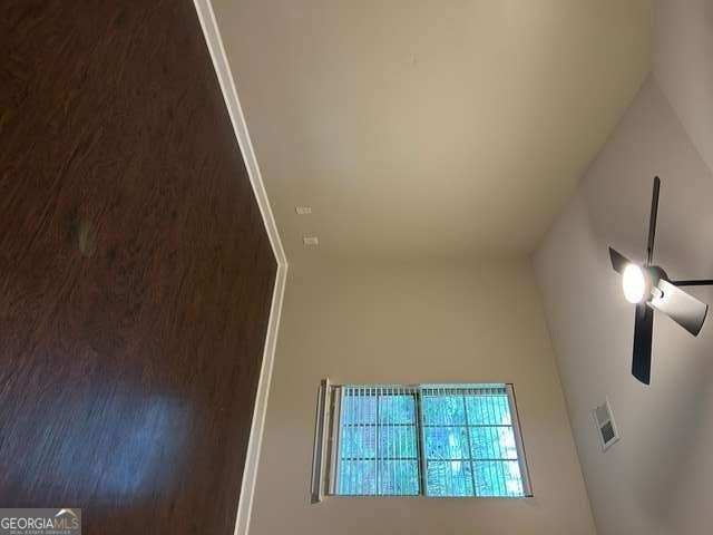137 Avalon Drive - Photo 5