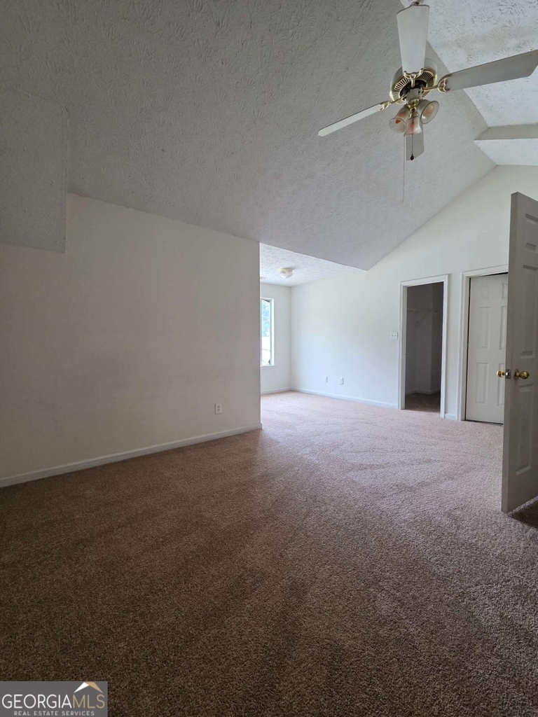975 Windwood Court - Photo 1