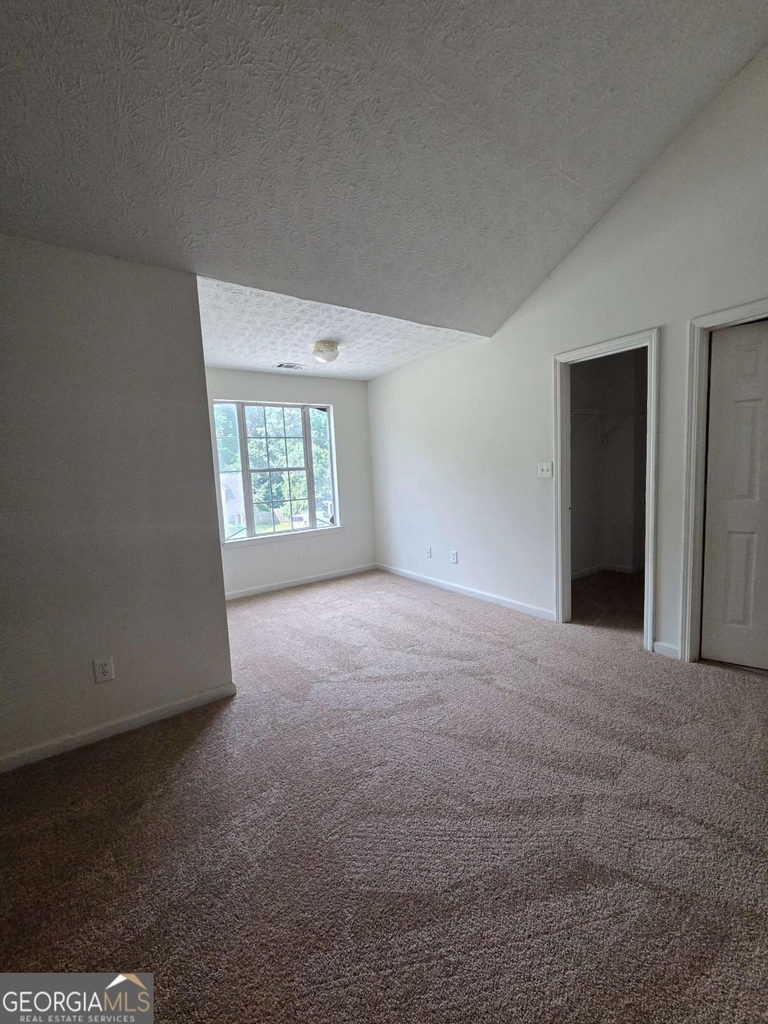 975 Windwood Court - Photo 2