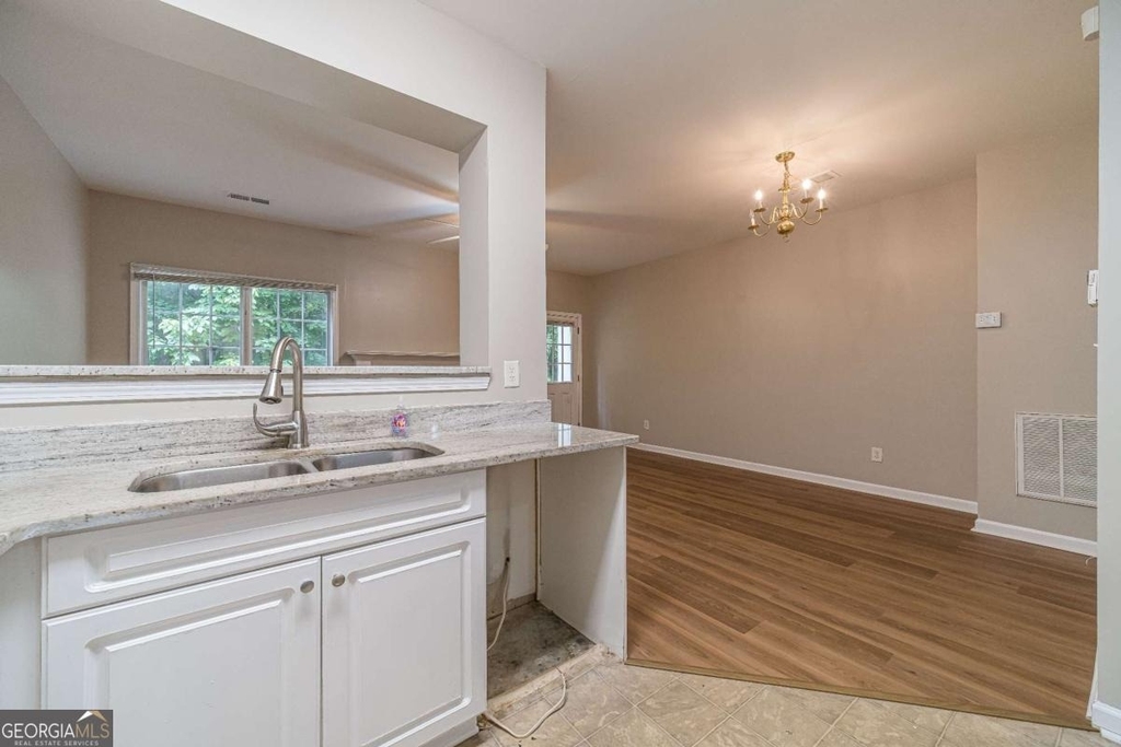 1191 Primrose View Circle - Photo 11
