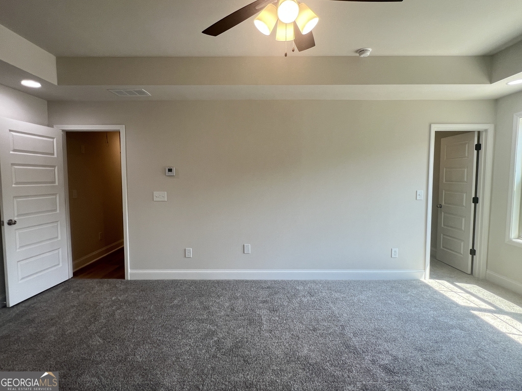 176 Country World Drive - Photo 24