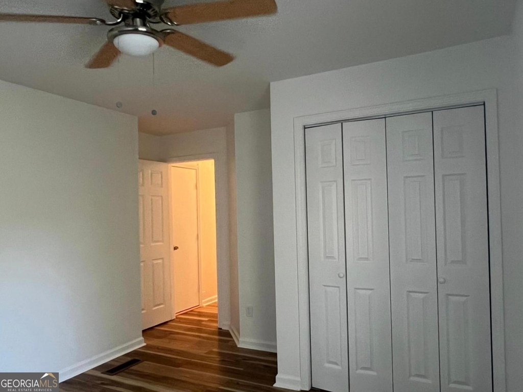 572 Lancelot Drive - Photo 3