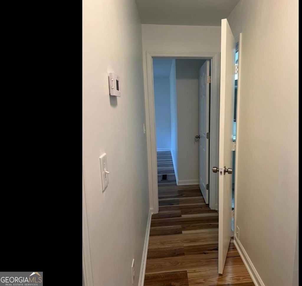 572 Lancelot Drive - Photo 5