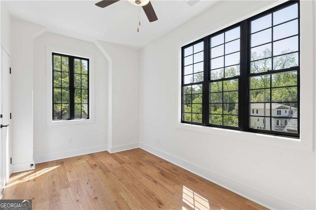 1385 Sylvan Circle Ne - Photo 15