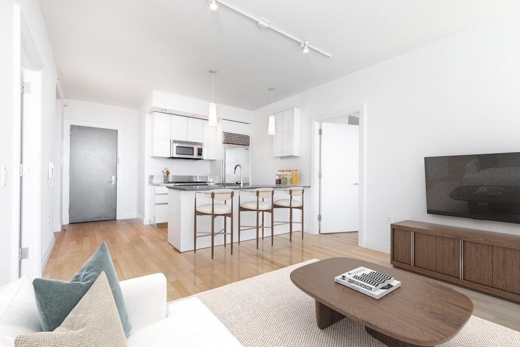 554 West 54th Street - Photo 2