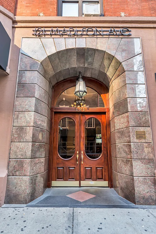 121 Madison Avenue - Photo 9