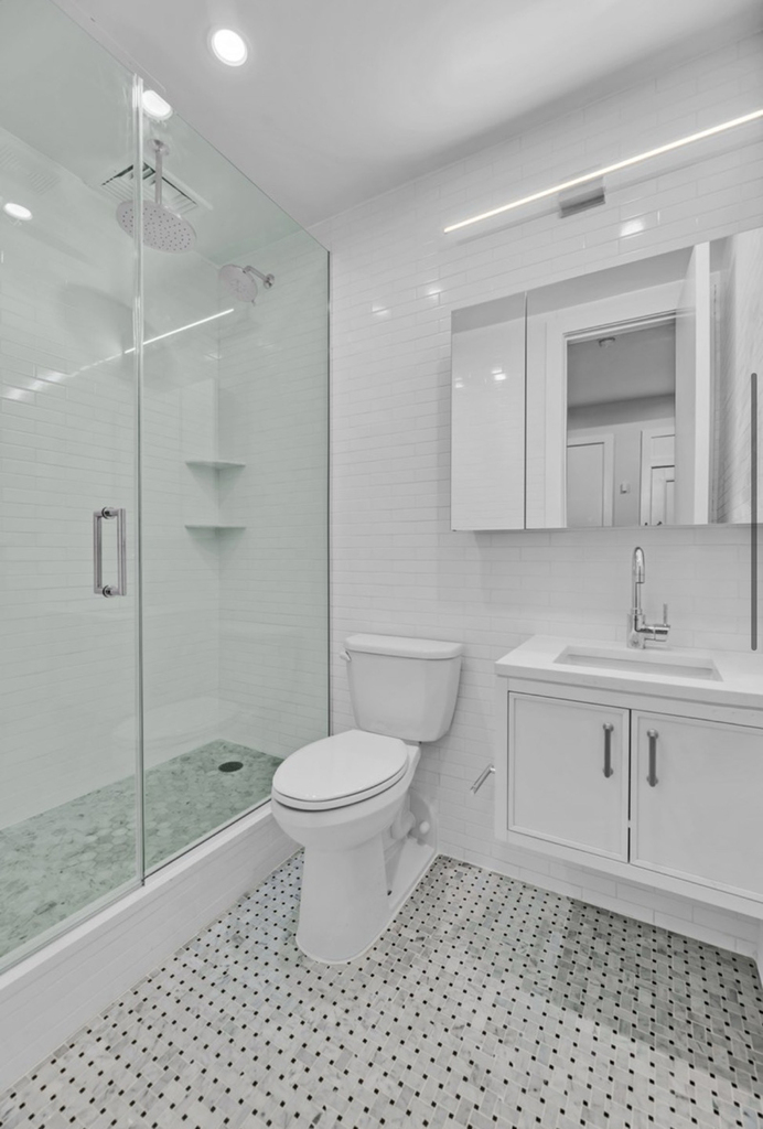 124 East 27th Street - Photo 7