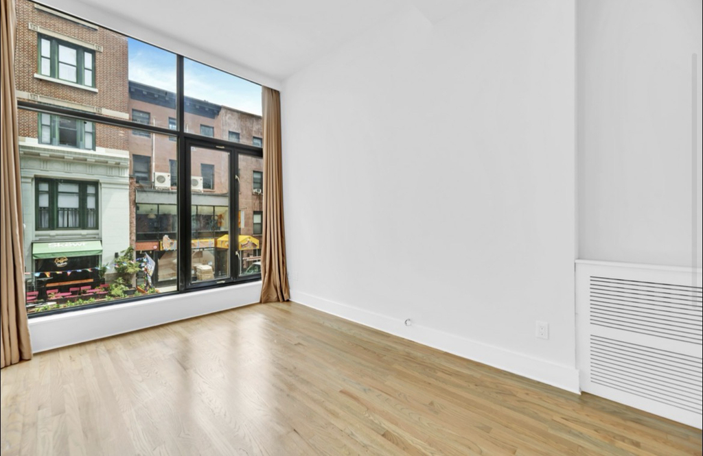 124 East 27th Street - Photo 4
