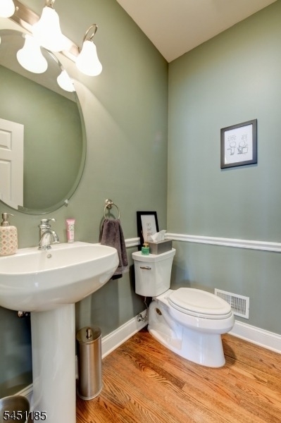 50 Bloomfield Ave - Photo 7