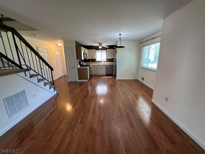 604 Wheatfield Ct. - Photo 8
