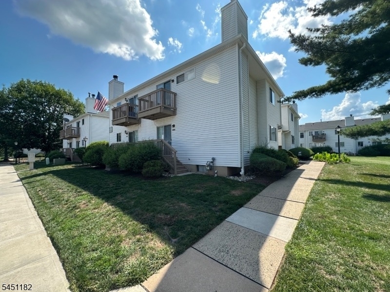 604 Wheatfield Ct. - Photo 0