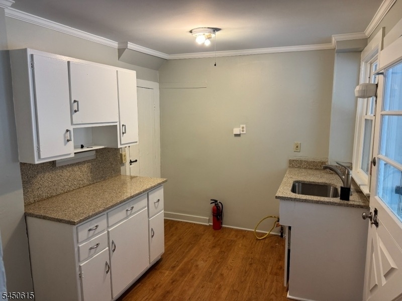 35 N Hillside Ave - Photo 1