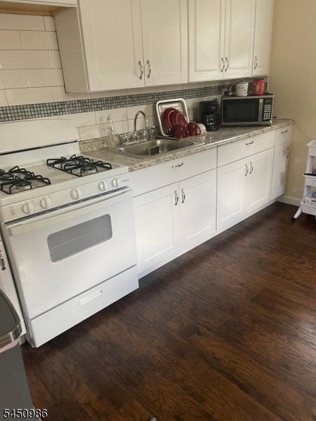 815 Lincoln Ave - Photo 1