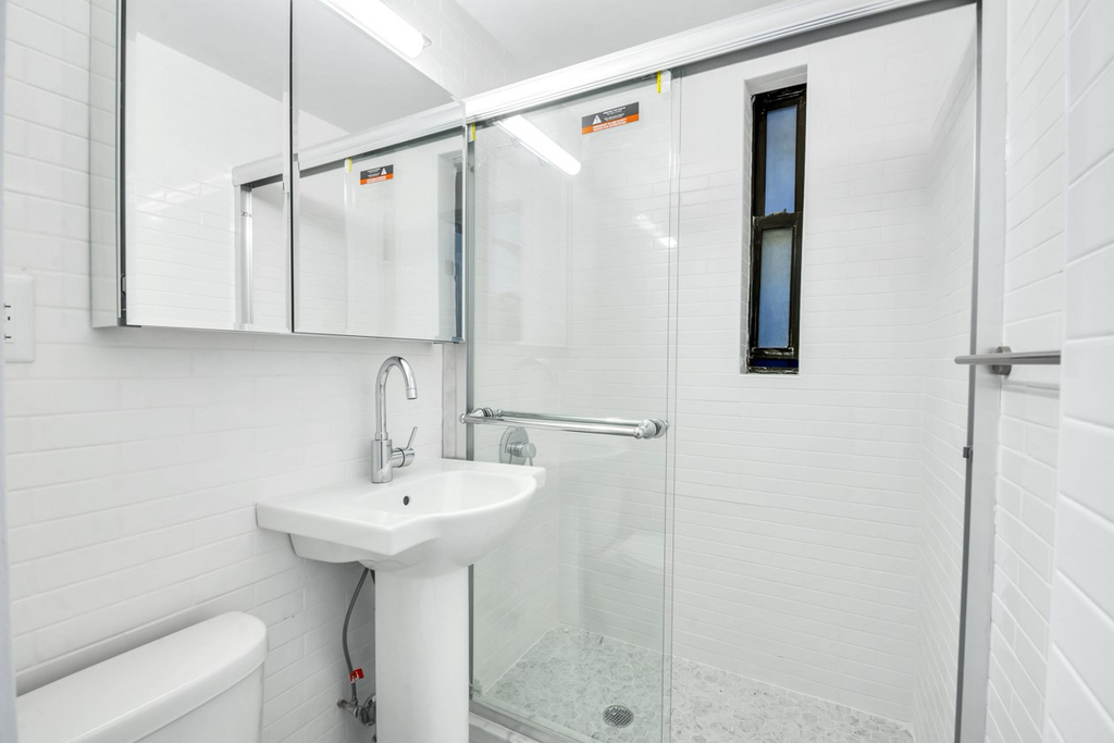 414 West 49th Street - Photo 5