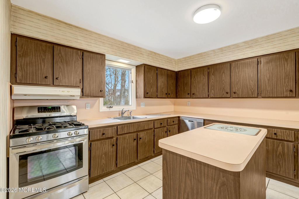 429 Lake Avenue - Photo 11