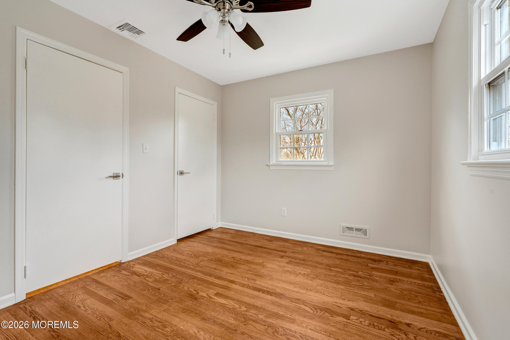 429 Lake Avenue - Photo 32