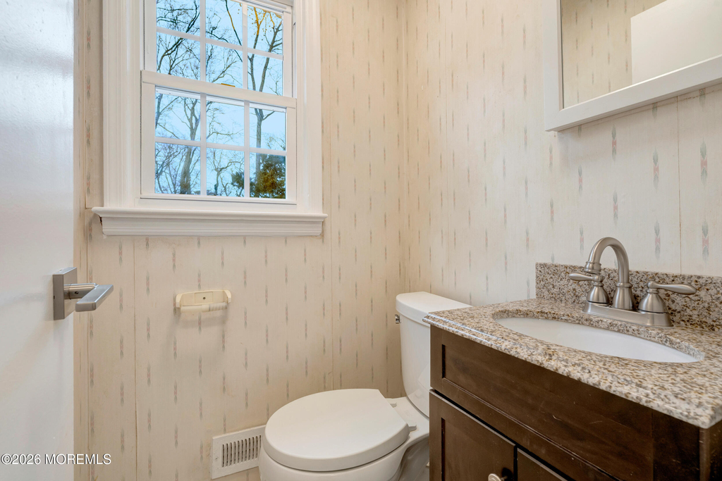 429 Lake Avenue - Photo 24