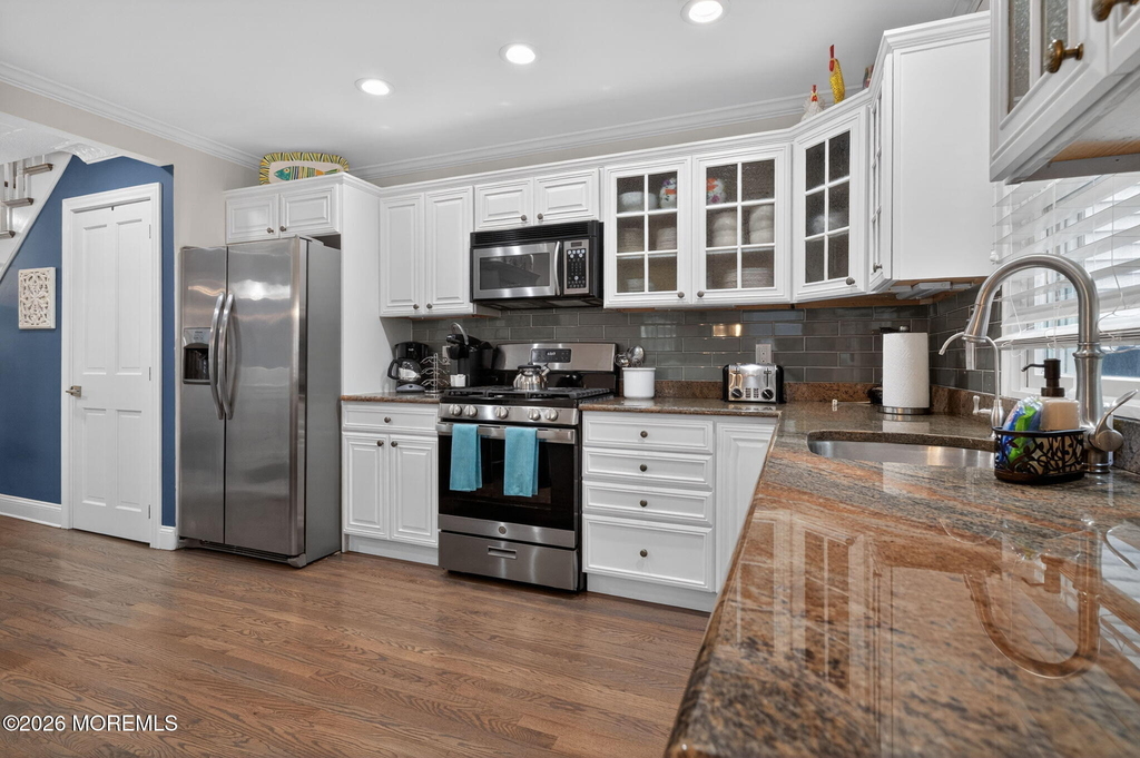 58 Broadway - Photo 14