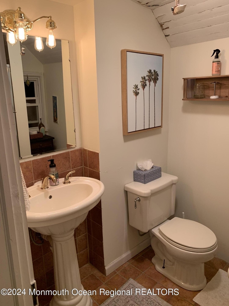 19 Webb Avenue - Photo 15