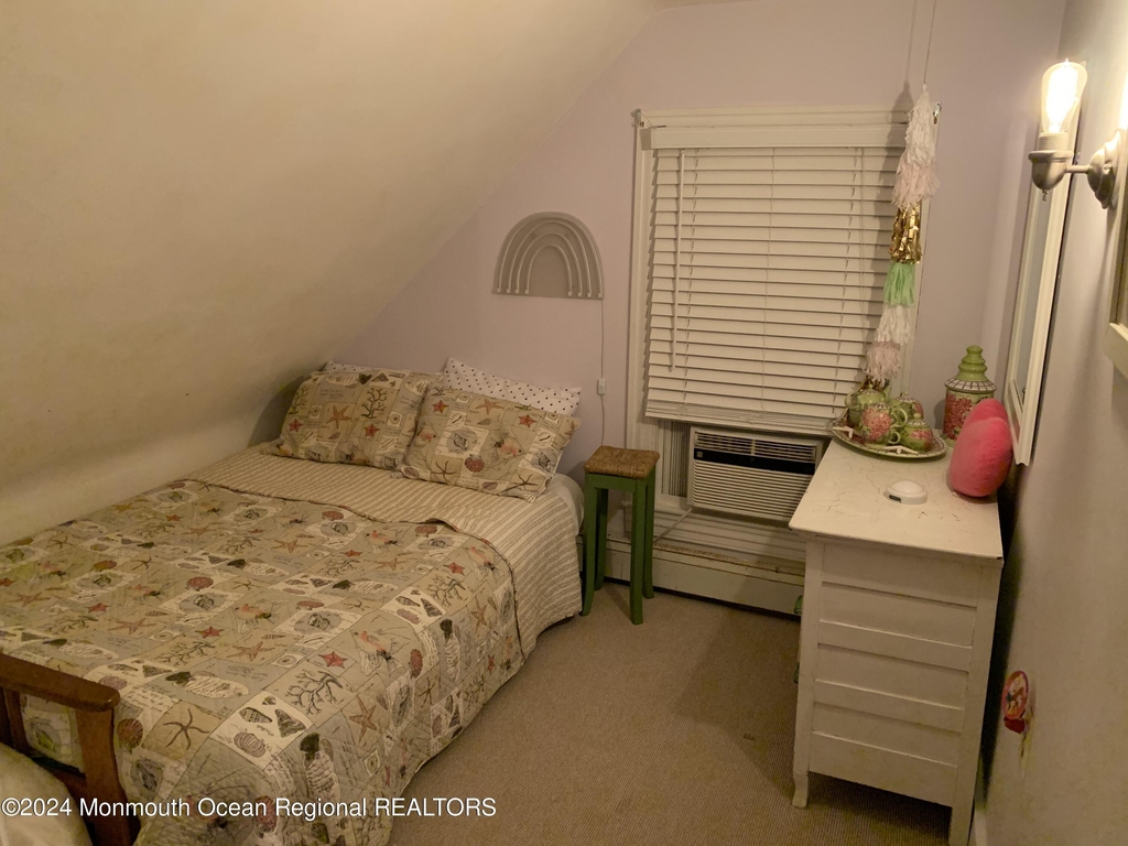 19 Webb Avenue - Photo 23
