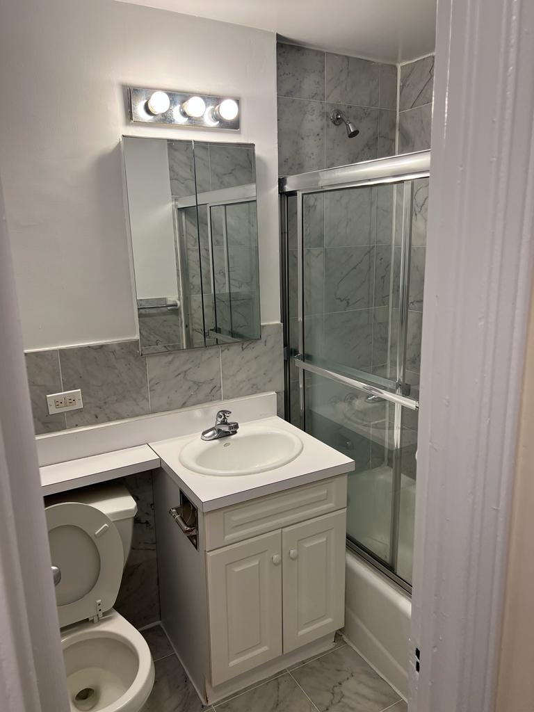 East 46th Street - Photo 1