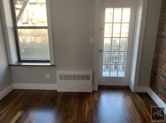 East 5 Street - Photo 0