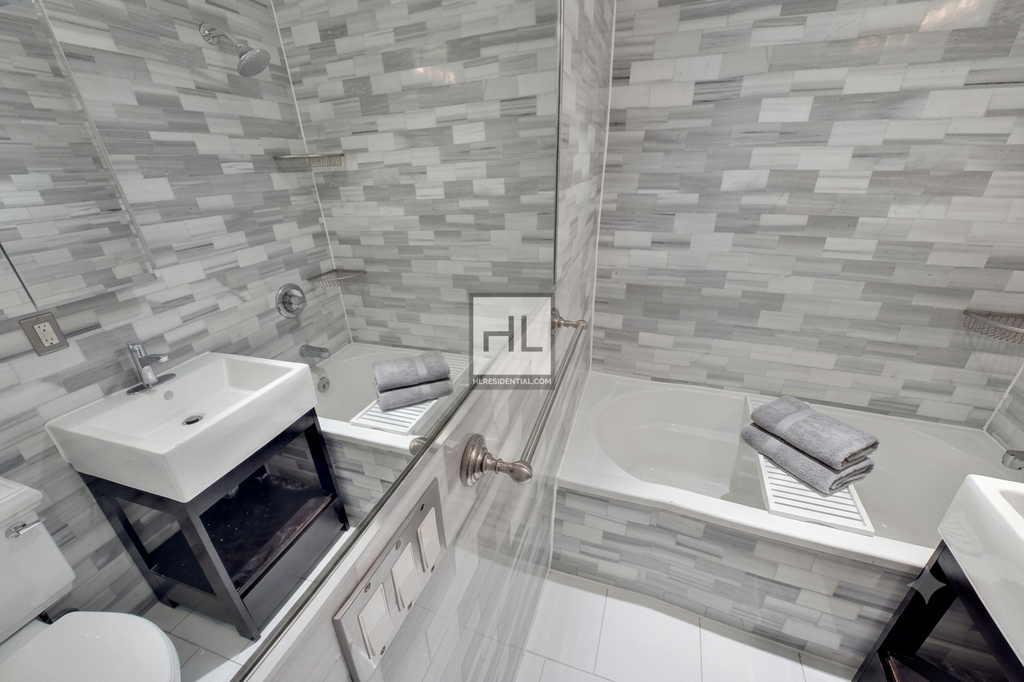 East 26 Street - Photo 2