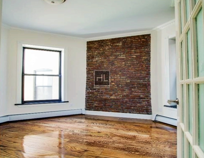 West 103 Street - Photo 2