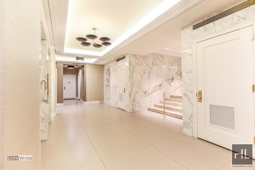 West 73rd Street - Photo 6