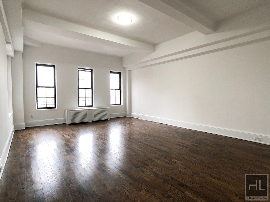 West 73rd Street - Photo 0