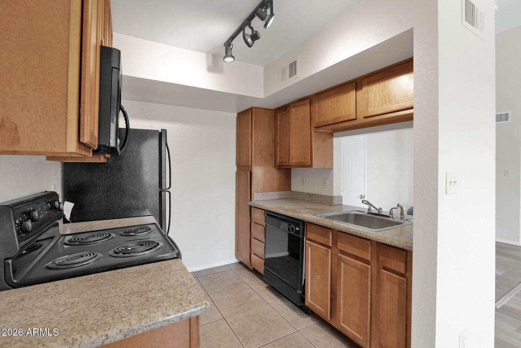 3600 N Hayden Road - Photo 5