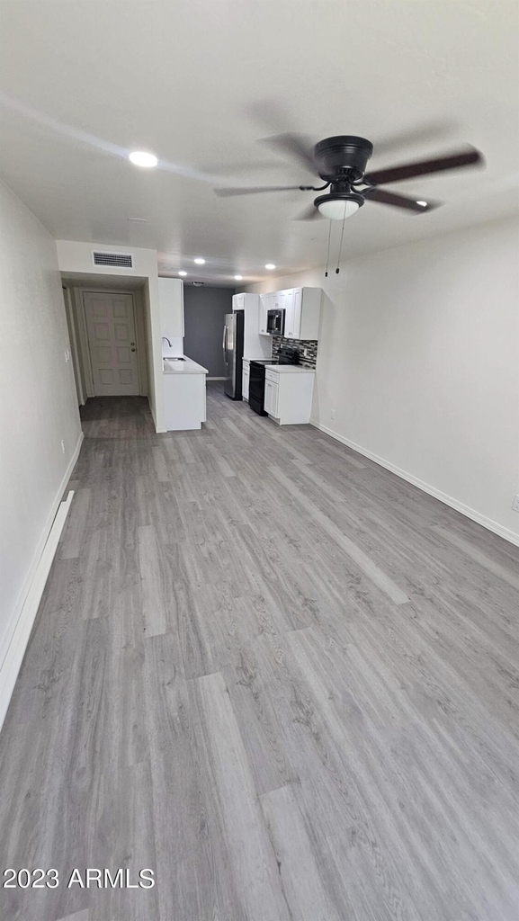 20227 N 21st Lane - Photo 2