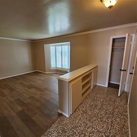 6033 Sandhurst Lane - Photo 5