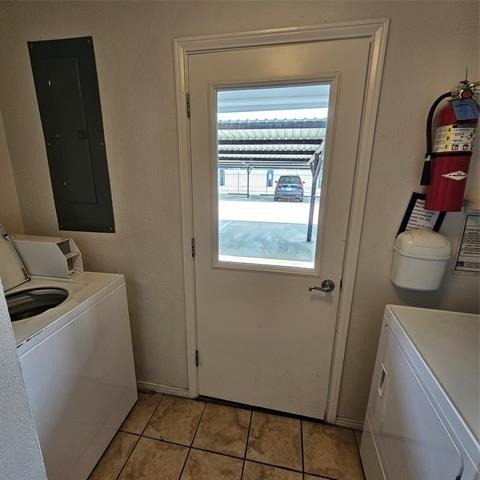 6033 Sandhurst Lane - Photo 3