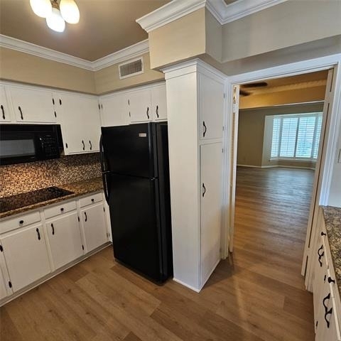 6033 Sandhurst Lane - Photo 14