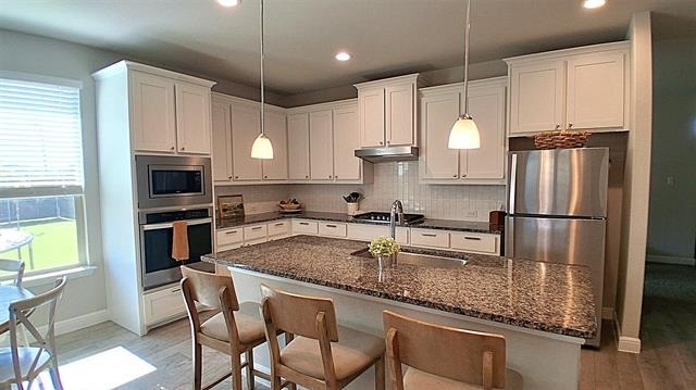 309 Clayton Street - Photo 2
