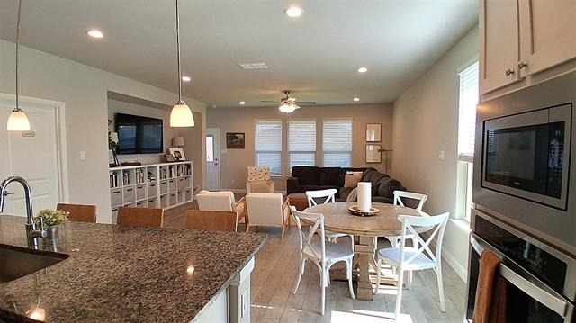 309 Clayton Street - Photo 14