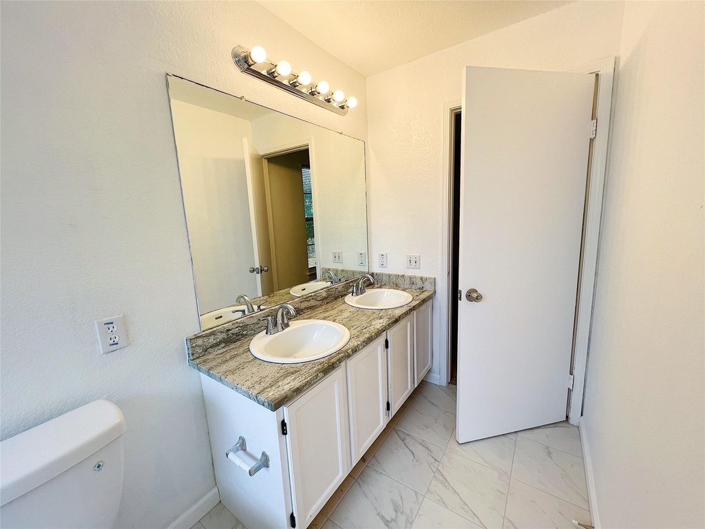 616 Valley Spring Drive - Photo 26