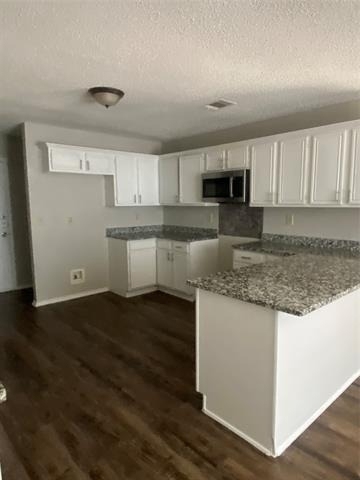 825 Springfield Drive - Photo 3