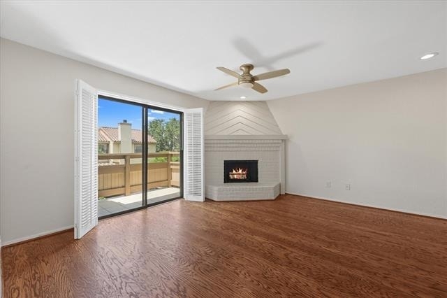 7640 W Greenway Boulevard - Photo 2