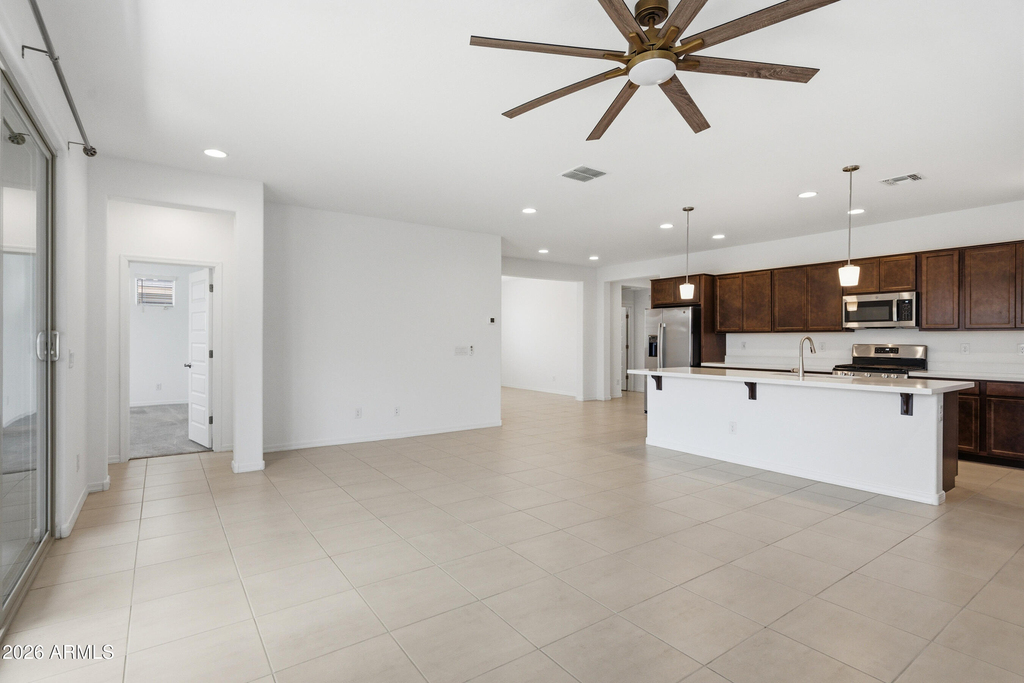 3810 N 101st Drive - Photo 5